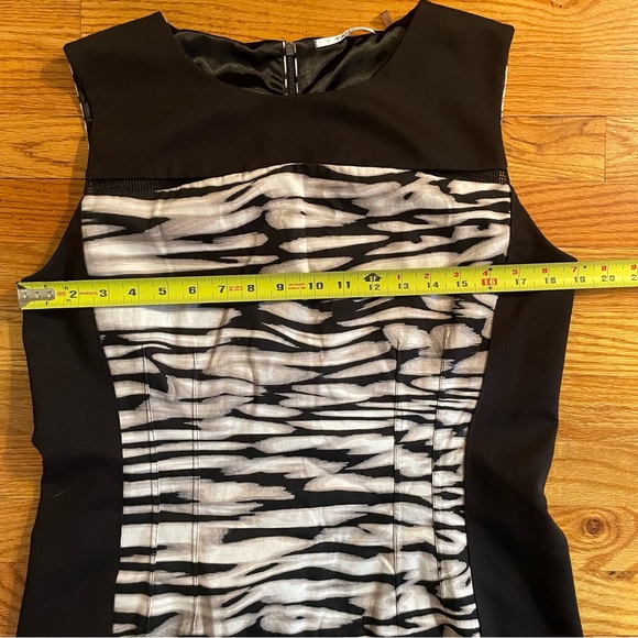 T Tahari Like New Sheath Dress - Picture 4 of 13